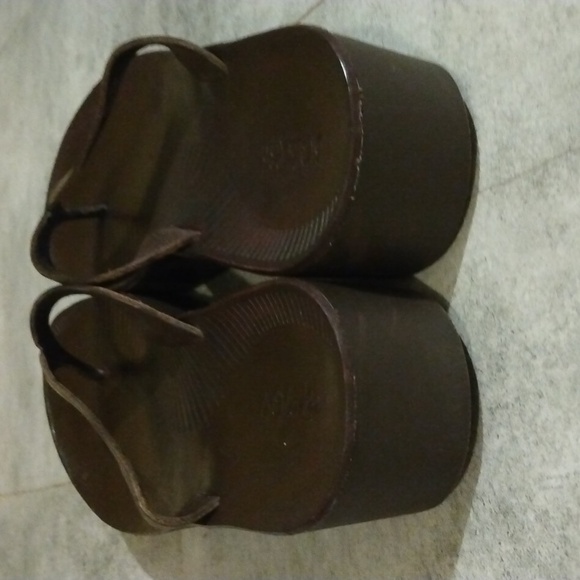 OLUKAY SANDALS - Picture 5 of 8